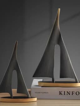 2-piece Set of Smooth Sailing Sailboats for Living Room Decoration,home Decoration, Bedroom Tabletop Decoration, Resin Craf