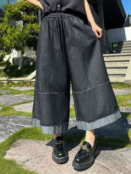 [EAM] High Elastic Waist Blue Denim Wide Leg Jeans Calf-Length Pants New Trousers Women Fashion Tide Spring Autumn 2026 1DJ6418