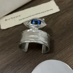 Exaggerated Vintage Alloy Plated Eyes Cuff Bracelet For Women Fashion Jewelry Gorgeous Hand Open Bracelet Accessory