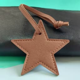 Spot hot-selling pu leather five-pointed star bag pendant simple star bag pendant keychain pendant car pendant