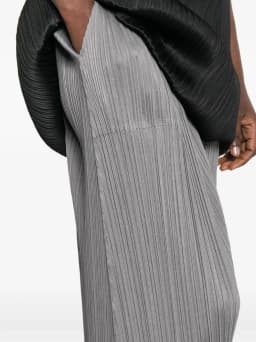 Miyake Pleated Mid-weight Straight Side Pocket Pants