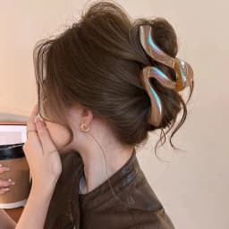 1pc New High-End Pearl Wave Clip, Shark Clip, Large Hair Clip, Back of Head Clip, Hair Accessory