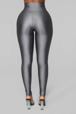 Spring And Summer New Dopamine Colored High Waisted Cropped Pants With High Elasticity Solid Color Tight Leggings For Women