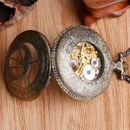 Retro Bronze Roman Number Skeleton Mechanical Pocket Watch Hand-winding Fob Watches Birthday Christmas Gift