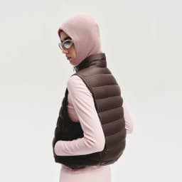`BOSIDENG Women's Down Vest Sleeveless Puffer Jacket Lightweight Stand Collar Winter Warm Gilet Casual Outerwear`
