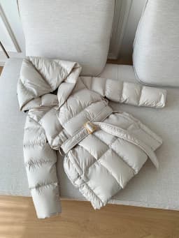 2026 Winter Women's Down Jackets Ultra Light Warm Cusual Coat Female Puffer Jacket With Belt Plus Size Hooded Short Parka