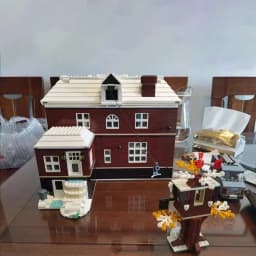 3955pcs Hot Selling Home Alone House Moc Building Blocks Movie Scene Architecture Model Diy Ornament Premium Christmas Birthday