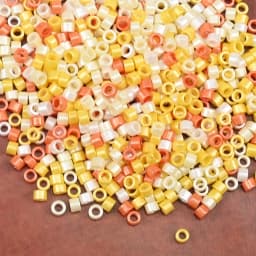 2.5mm Pearl Colour Antique Small Craft Beads Mini Glass Cylindrical Beads for Making Bracelet and Necklace