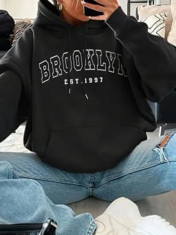 Basic Polyester Hoodie Alphabet Print 100_ Polyester Women Autumn and winter Comfortable Pullover Crewneck Loose Female Clothes