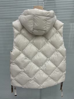 Schinteon Women 90% White Duck Down Vest with Hood Casual Sleeveless Jacket Simple Solid Color Fashionable Autumn Winter Top New