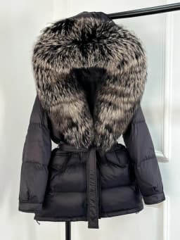 Lagabogy 2025 Thick Warm Mid-Long Puffer Coat Real Fox Fur Collar White Duck Down Coat Female Loose Warm Hooded Parkas With Belt