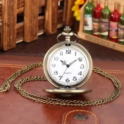 Classic Engraved Quartz Pocket Watch Vintage Bronze Pocket Watch with Chain Pendant Necklace Watch for Men Collection Gift