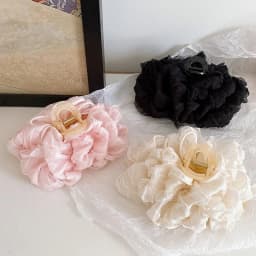 New Elegant Fabric Large Bubble Hair Clip for Womans Sense of Luxury Ponytail Shark Clip Fashion Girl Hair Clamp Hair Accessori