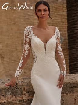 Elegant Wedding Dresses for Bride Square Collar Full Sleeves Appliques Lace Court Train customized Bridal Gowns Vestido De Noiva