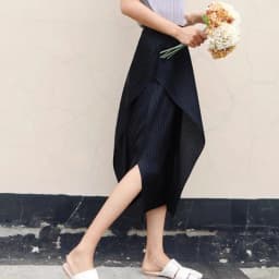 Women Irregular Pleated Skirts Solid Color Spring Summer Female Casual A- Line Midi Skirts Lady High Waist Side Split Skirts