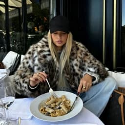 Mingmingxi Women's Leopard Print Faux Fur Coat Long Sleeve Loose Fit Winter Warm Jacket Wild Luxury Party Top