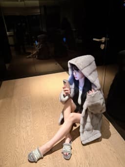 Chen Yinduo Winter New Style Thick Korean High-End Feeling Women's Fur Coat with Hood Long Sleeve Elegant Fashion Outerwear