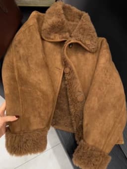 Unique Super Good Looking Women's Winter Thickened Lamb Fur Jacket Retro Khaki Color Integrated Leather And Fur Coat Casual S...