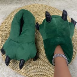 Wholesale Luxury Fluffy Paw AntiSlip Brown Plush House Indoor Slippers Men Animal Plush Home Bedroom Claw Slides Women Sandals