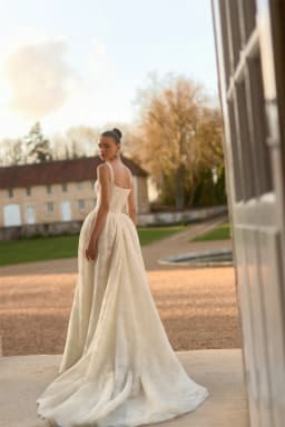 Kyoto Customized White Flower Lace Thick Strap Wedding Dress Square Neck Vestidos De Noche Ballgown Court Train Robe De Mariée