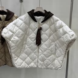 Schinteon Women's 90% White Duck Down Irregular Vest with Knitted Hood Sleeveless Jacket Fashionable Autumn Winter Cape 2026 New