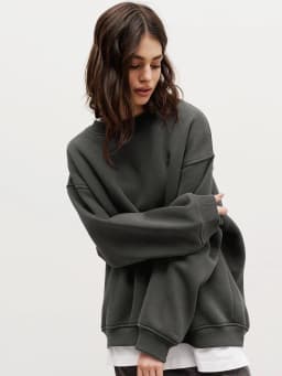Round Neck Pullover Hoodie Mid Length Alternative Street with Loose Fit Single Regular Thickness Streetwear Women Sweatshirts