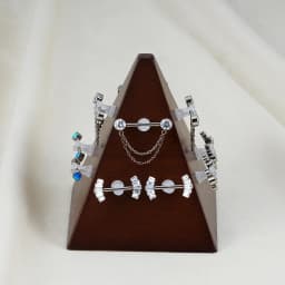 Right Grand High Quality Beech Wooden Display for 14G 16G Nipple Belly Button Nose Hoop Clicker Segment Ring Piercing Jewelry
