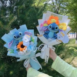Genuine Stitch Plush Dolls Small Pendant With Artificial Flowers Handmade Bouquets Gifts For Valentine Graduation Christmas