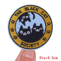 Hot New Animal Cat Embroidered Patches Iron On Patches For Clothing Thermoadhesive Patches Cartoon/Frog Dinosaur Duck Patch DIY