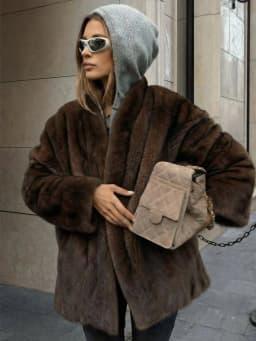 Winter Luxury High Quality Elegant Stand Collar Casual Fluffy Mink Fur Jacket Women High Quality Thick Warm Faux Mink Fur Coat