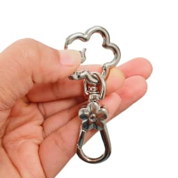 2pcs Flower Keychain, Cute Key Chains, Purse Bag Charm, Keychain Accessories for Women Purse Bag Accessories