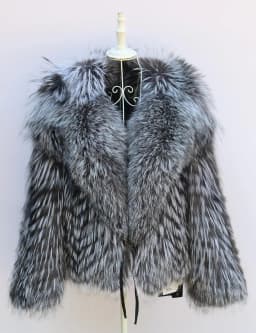 Genuine Women Fox Fur Short Coat Jacket With Big Collar 2026 Silver Red Fox Cozy Fuzzy Outerwear Luxury Casual Stripe Sexy Cloth
