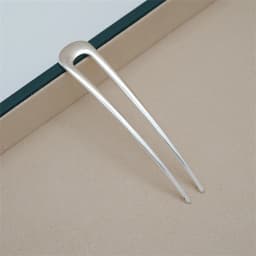 Simple U Shaped Metal Hair Sticks 2 Prongs Twist Hair Fork For Buns Chignons Women Girls Ponytail Hold Daily Hairstyles Tool