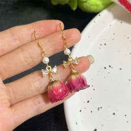 Unique Red Rose Earrings Epoxy Resin Natural Rose Flower Earrings Elegant Immortal Rose Drop Earrings Wholesale Custom Packaging