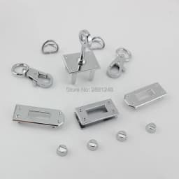 New Small Rectangle Eyelets Lock Hanger For Bags Hardware Wholesale Fashion a set of Locks Fittings Woman Bag Handbags Purse