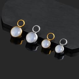 Right Grand ASTM F136 Titanium Opal Moonstone Earring Charm for Huggie Hoop Helix Cartilage Clicker Earlobe Piercing Jewelry