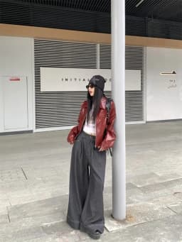 American Retro Red Flip Collar Leather Jacket Women's High-End Short Style Autumn New Sweet Cool Loose Fit Top PU Leather