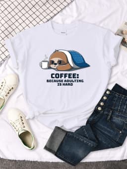 Women's Tshirt Sloth Hiding In Quilt And Coffee Print T-Shirts For Women Kpop Vintage Short Sleeve Top Punk Casual Women T Shirt