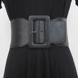 [EAM]  Pu Leather White Irregular Elastic Wide Belt Personality Women New Fashion Tide All-match Spring Autumn 2026 1DE7735