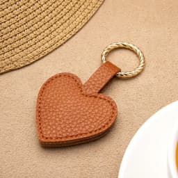 Heart Pu Leather Magnetic Hat Clip Portable Hat Storage Wallet Buckle Love Shape Hat Holder Organizer Gadget Hanging on Bag