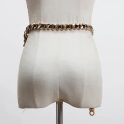 [EAM]  Pu Leather Black Metal Chain Split Joint Long Belt Personality Women New Fashion Tide All-match Spring 2026 1T186