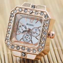 New Hot Sales Creative Diamond Set British Ring Watch Alloy Shell Finger Square Dial Couple Men And Women