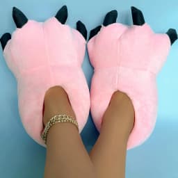 Wholesale Luxury Fluffy Paw AntiSlip Brown Plush House Indoor Slippers Men Animal Plush Home Bedroom Claw Slides Women Sandals