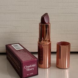 Luxury CT Multicolored Water Light Lip Gloss Lasting Moisturizing Lip Balm Heart-shaped Tip Lip Brush and Jelly Lip Gloss Makeup