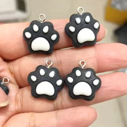 10pcs 20*22mm Mini Cartoon Cat Paw Charms For DIY Decoration Earrings Necklace Fashion Jewelry Accessories