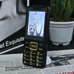 Cheap Senior Cellphone GSM 2G Slim Large Push-Button Phone For Elderly SOS Key Two Sim Dual Torch Loud Voice Speed Dial