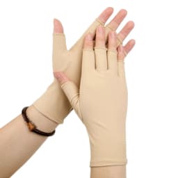 Breathable Spring Autumn Gloves Thin Short Half Finger Bike Gloves Men/Women Tight Fitness Summer Sports/Driving/Biking Gloves