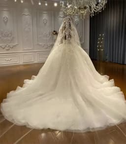 Customized Luxury Wedding Dresses Ball Gown Long Sleeves Charming Beading Lace Elegant Vestido De Noiva Plus Size