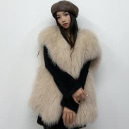 This year's popular internet celebrity style double-sided woven fox fur vest women's slim and young style
