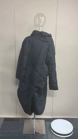 EAM Camel Big Size Thick Warm Long Down Jacket New Long Sleeve Warm Women Parkas Fashion Tide Autumn Winter 2026 31A1074